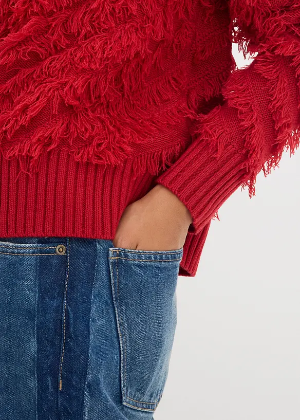 Grovstrikket genser med frynser, bonprix