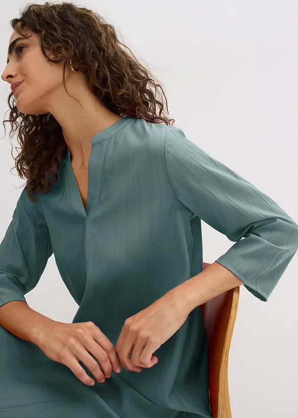 Tunikakjole i lett viskosemiks med struktureffekt, bonprix