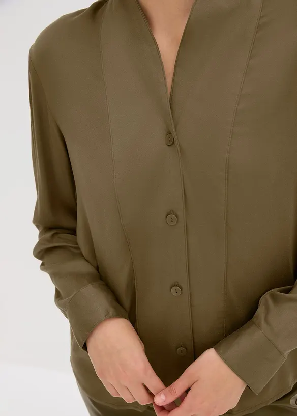 Bluse i lett sateng, bonprix