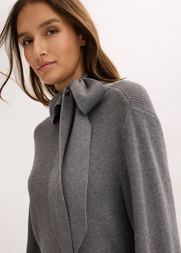 Strikkekjole i myk viskosemiks med sløyfe, bonprix