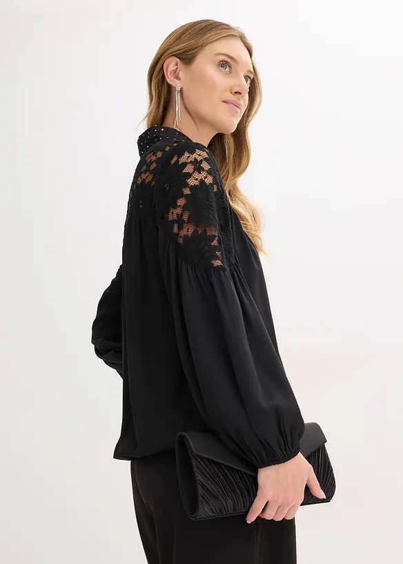 Slip on-bluse med blonde, bonprix