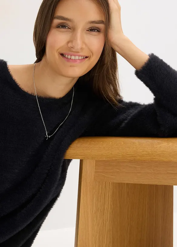 Lang genser i mykt fjærgarn, bonprix