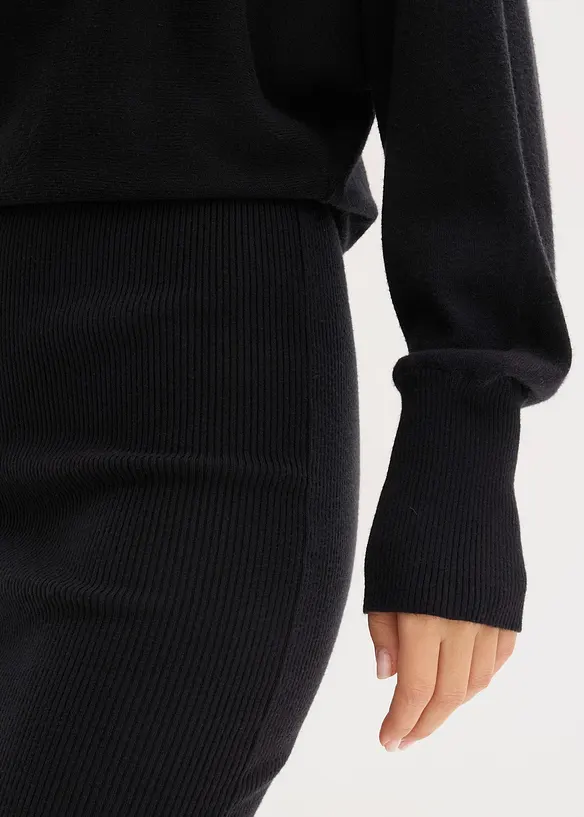 Strikket kjole i myk viskosemiks, bonprix