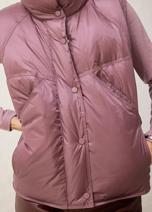 Vattert vest med resirkulert dun, bonprix