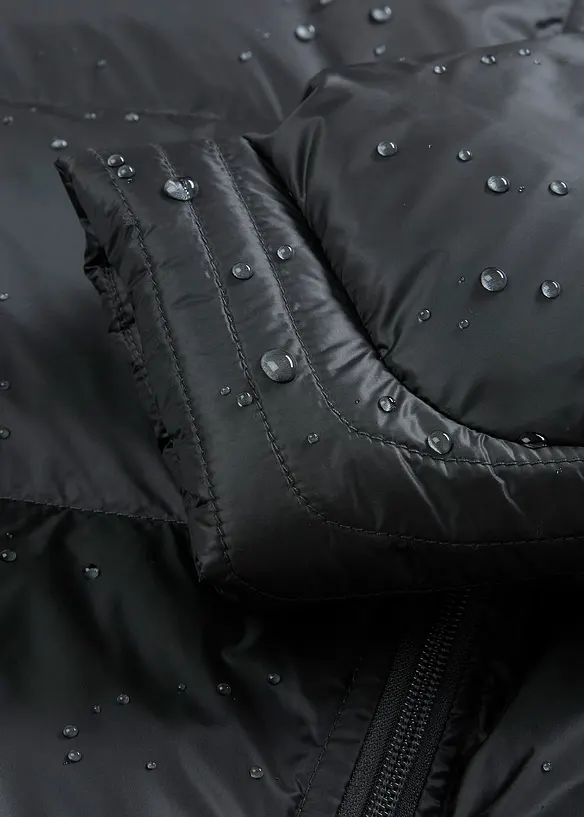 Dunjakke med resirkulert dun, vannavvisende materiale, bonprix