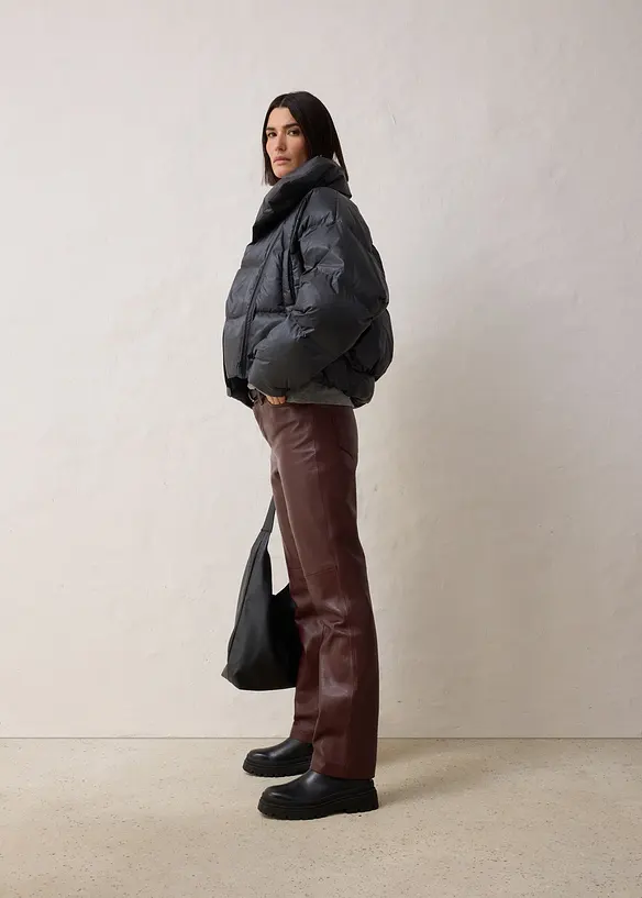 Dunjakke med resirkulert dun, vannavvisende materiale, bonprix