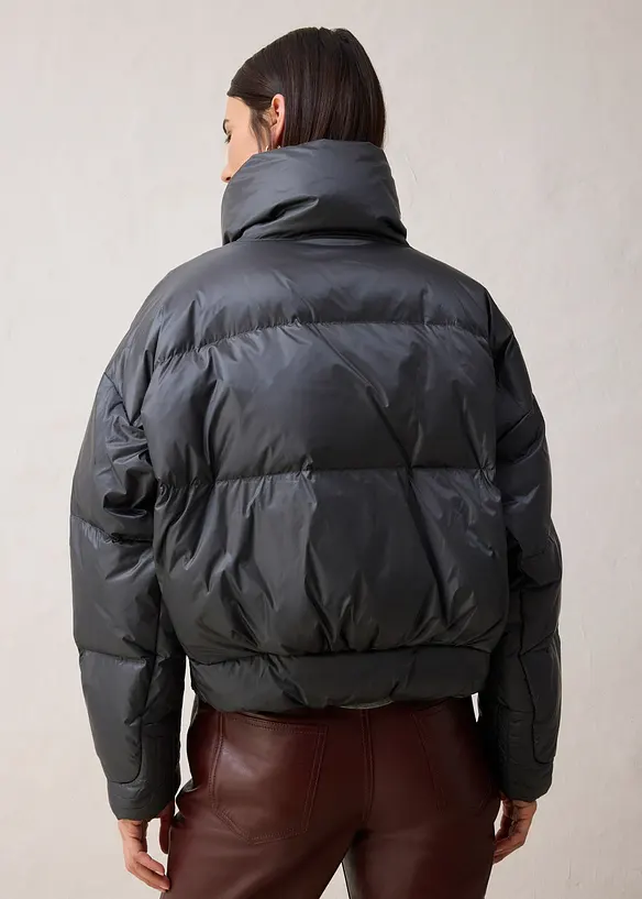 Dunjakke med resirkulert dun, vannavvisende materiale, bonprix