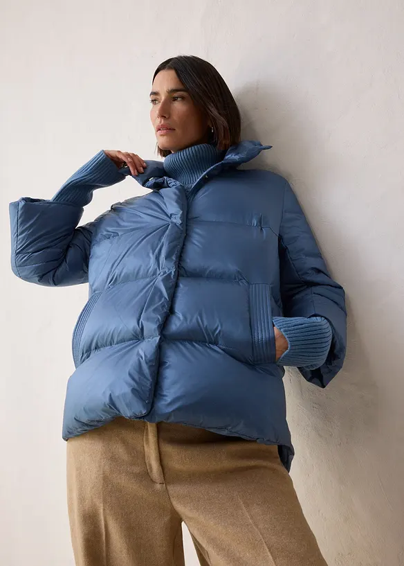 Dunjakke med resirkulert dun og ermer i strikket materiale, bonprix