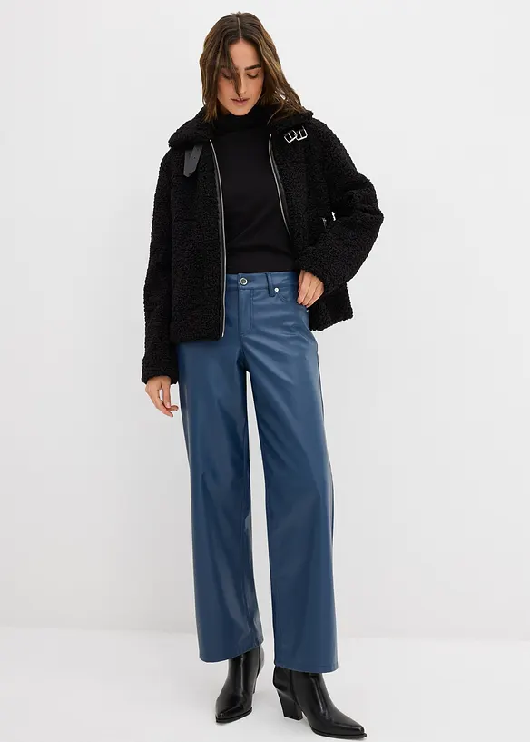 Vid bukse i imitert skinn, bonprix