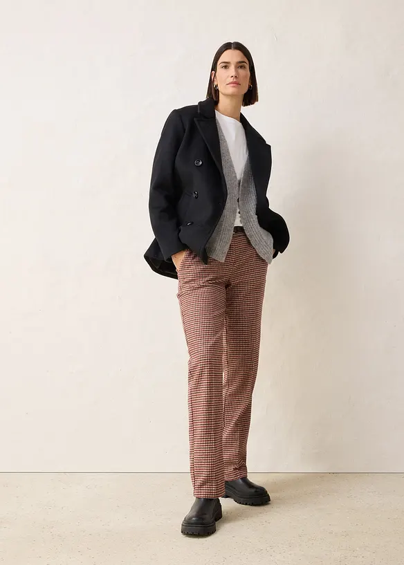 Grovstrikket  vest av alpakkaull, bonprix