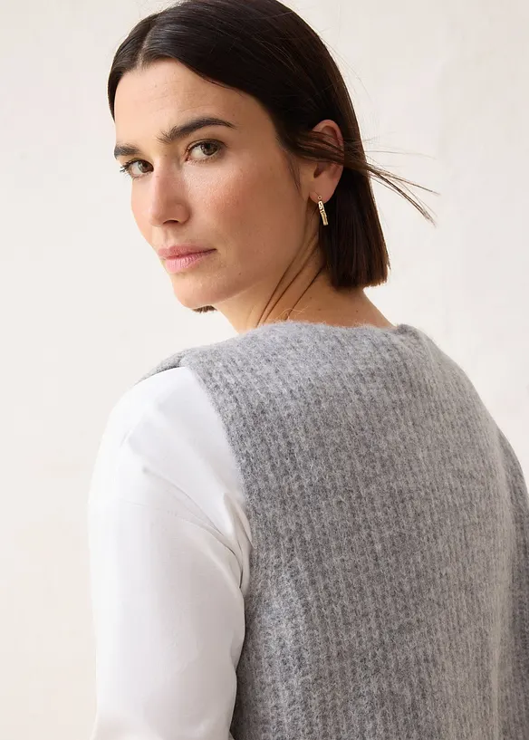 Grovstrikket  vest av alpakkaull, bonprix