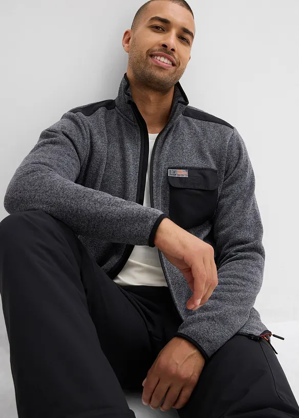 Jakke i strikket fleece med praktiske lommer og sporty detaljer, bonprix