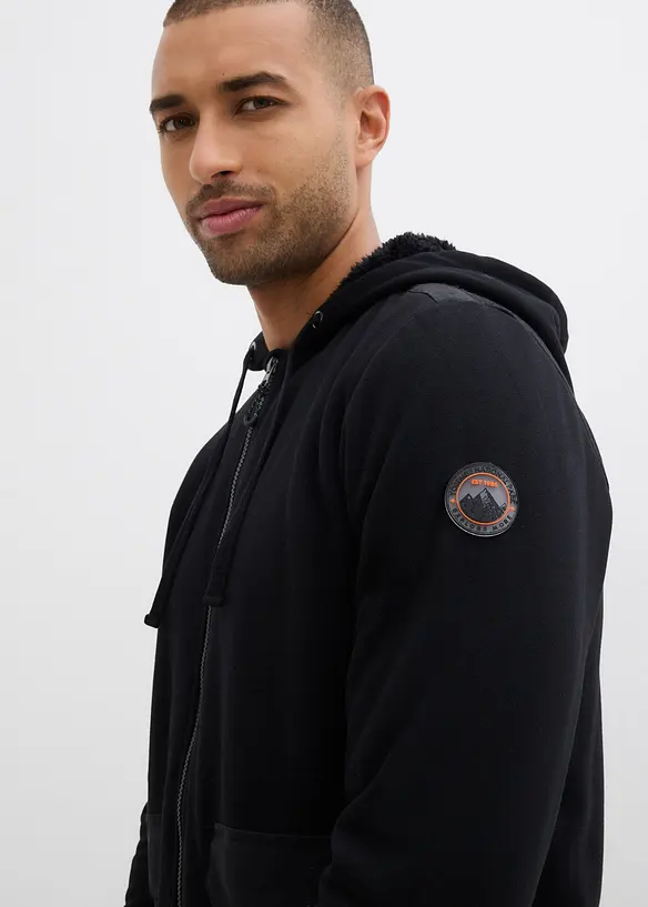 Hettejakke med pilefôr, bonprix