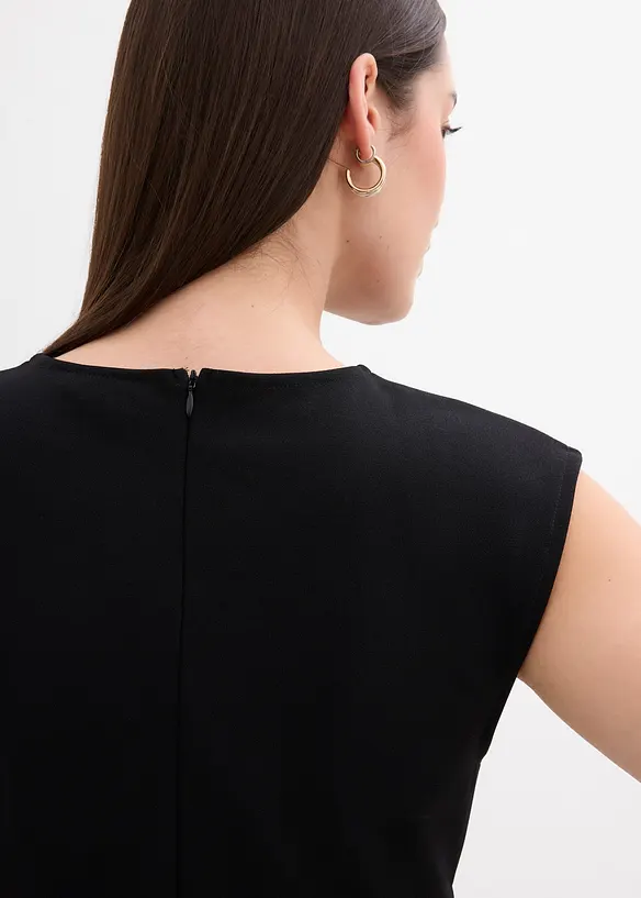 Topp av krepp med pyntespenne, bonprix