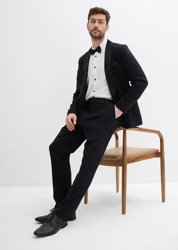 Smokingjakke i materiale med stretch,  Slim Fit, bonprix