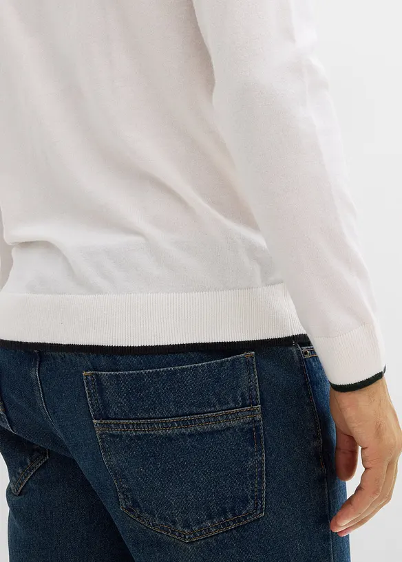 Finstrikket genser med kontrastdetaljer, bonprix