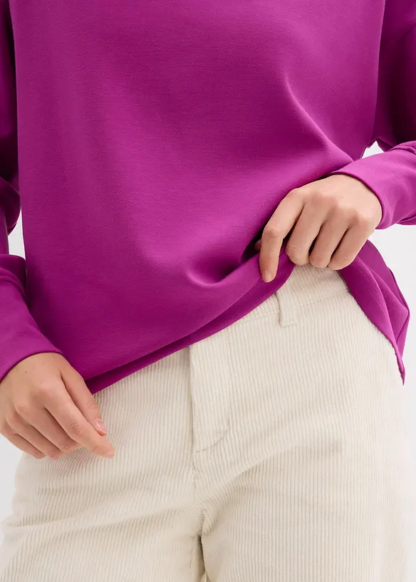 Oversized sweatshirt av mykt scubamateriale, bonprix