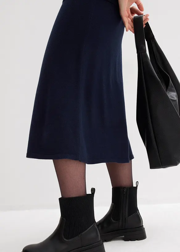 Strikket midiskjørt i myk viskosemiks, bonprix