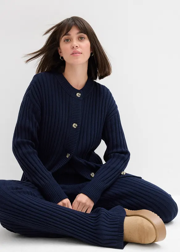 Cardigan i myk viskosemiks, bonprix