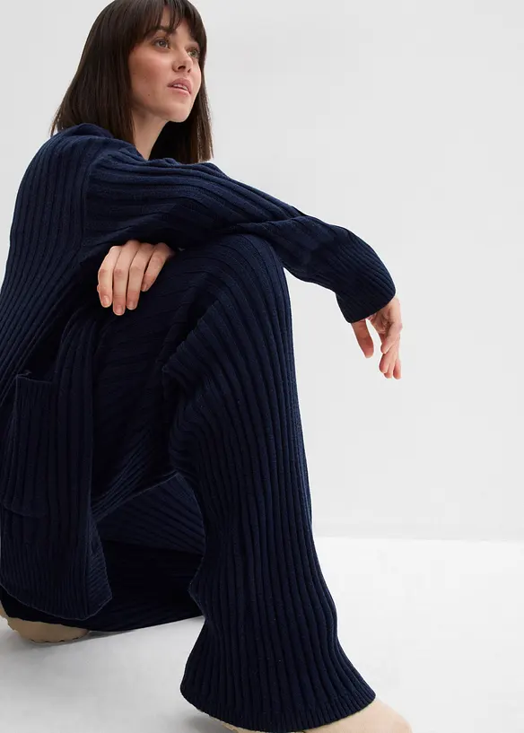 Strikket bukse i myk viskosemiks, bonprix