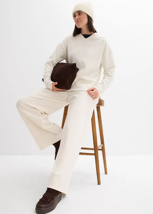 Hettegenser i behagelig Punto di Roma-materiale, bonprix