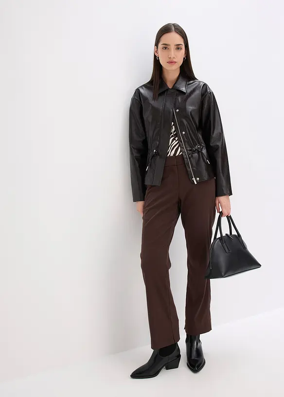 Jakke i imitert lakkskinn, bonprix