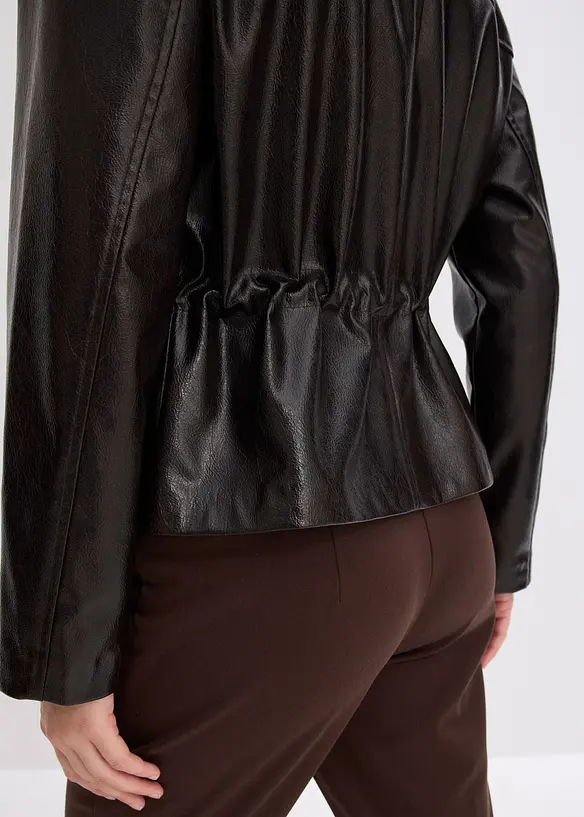 Jakke i imitert lakkskinn, bonprix