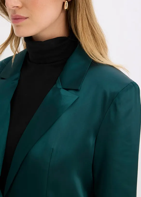 Oversized blazer av sateng, bonprix