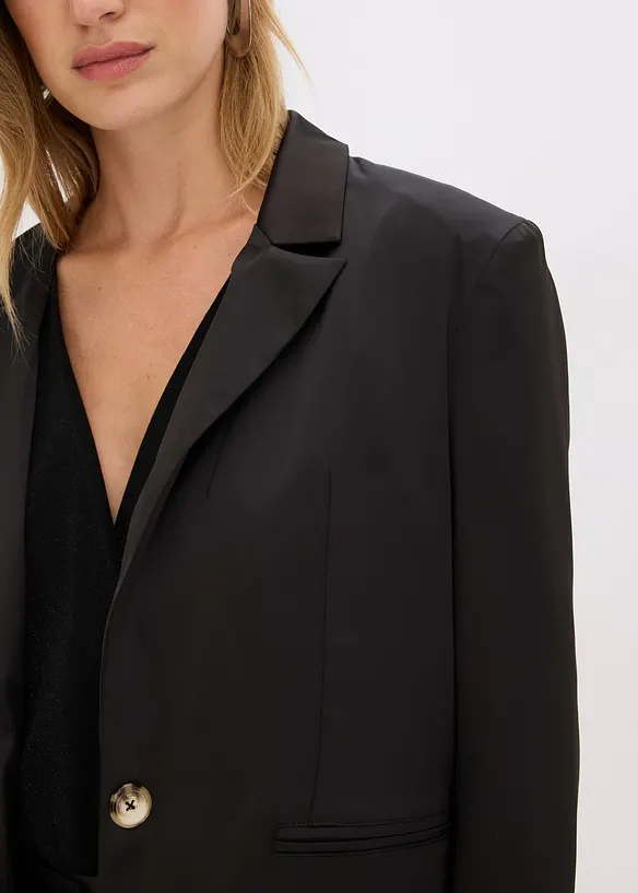 Oversized blazer av sateng, bonprix