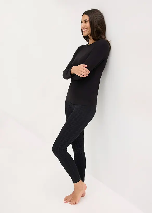 Varmende topp i lett materiale med lange ermer, bonprix