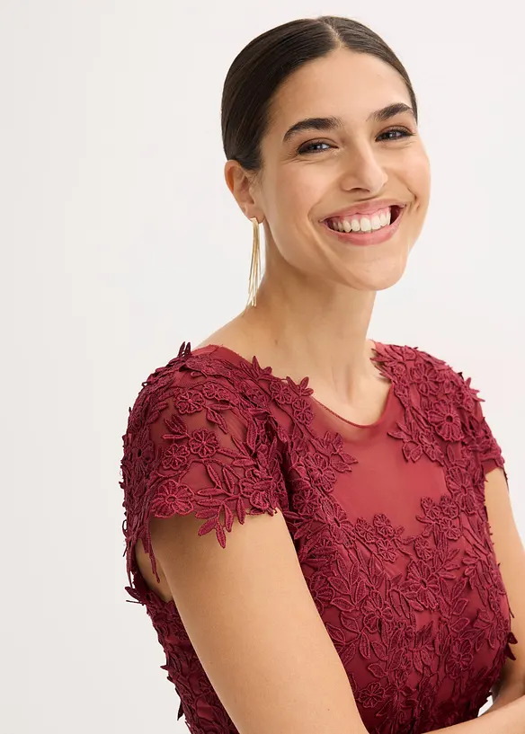 Midikjole i lett tyll med blonder, bonprix