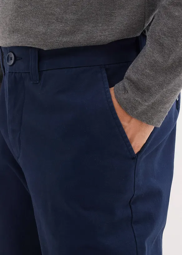 Chinos i ren bomull og Regular Fit-modell, Straight, bonprix