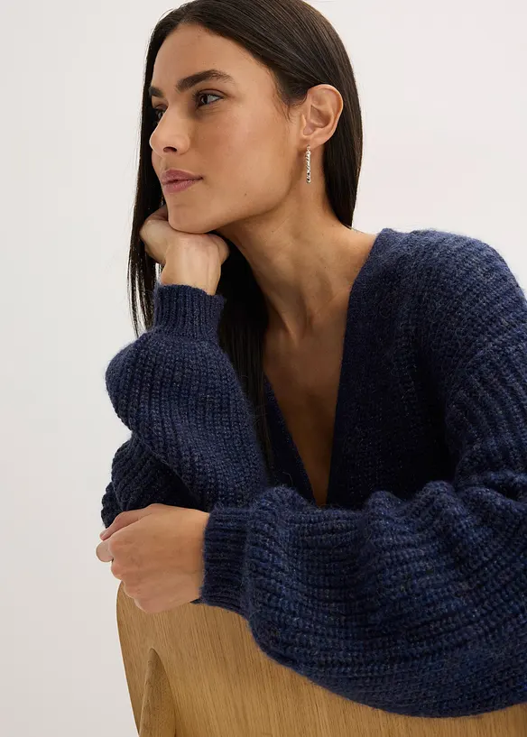 Kort strikkejakke med glittergarn og ullandel, bonprix