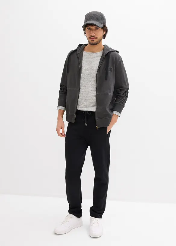 Joggebukse med praktiske glidelåslommer av økologisk bomull, bonprix