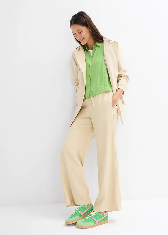 Boxy bluse i lett kreppet materiale, bonprix