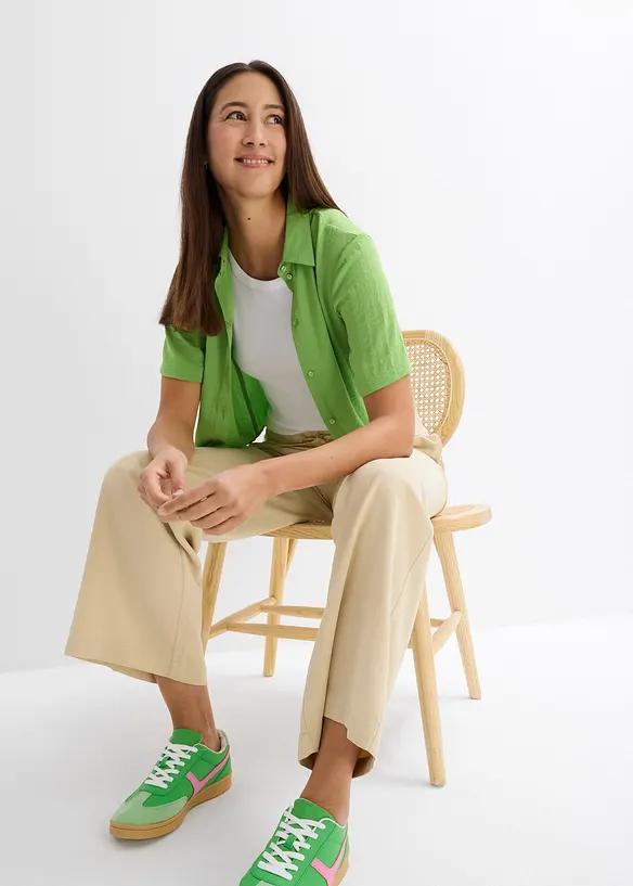 Boxy bluse i lett kreppet materiale, bonprix