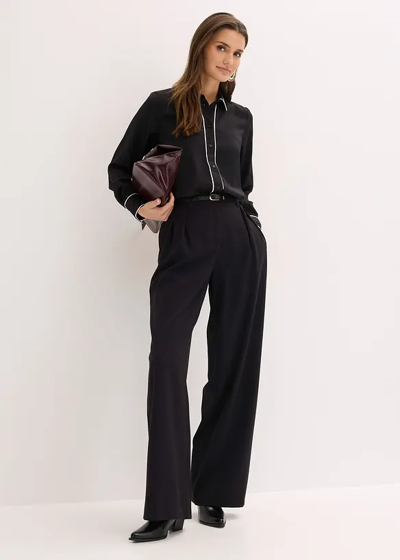 Bluse av lett sateng, bonprix