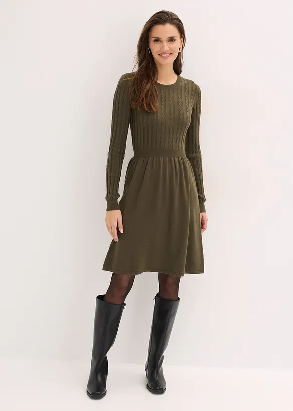 Strikkekjole av viskosemiks, bonprix