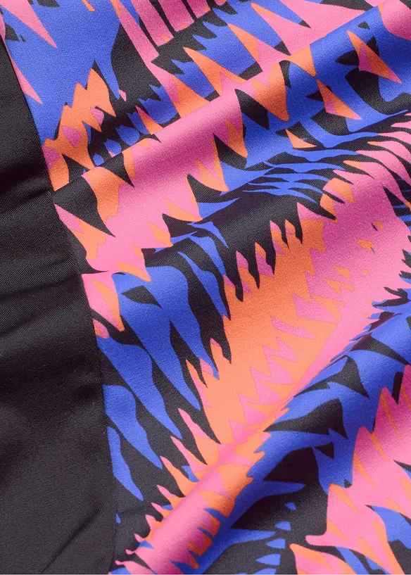 Medium Shape-badedrakt med innfellinger, bonprix