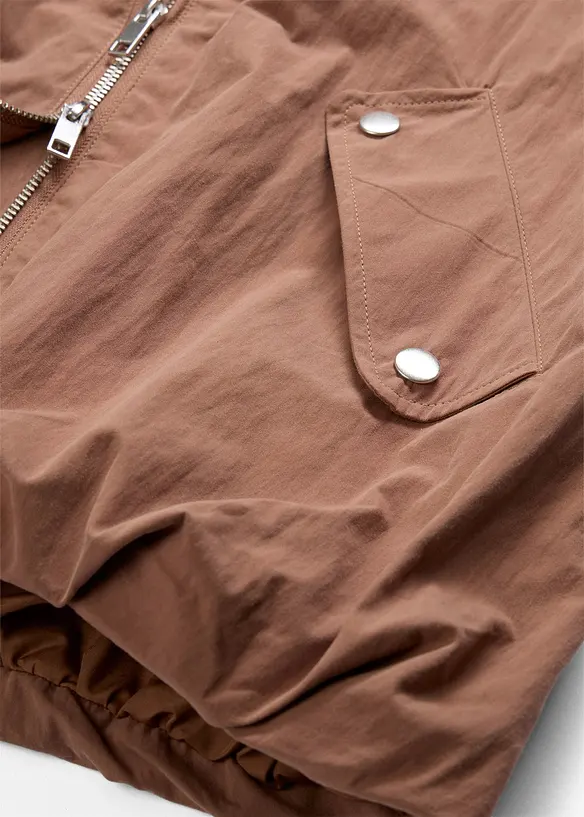 Bomberjakke i mykt materiale, bonprix