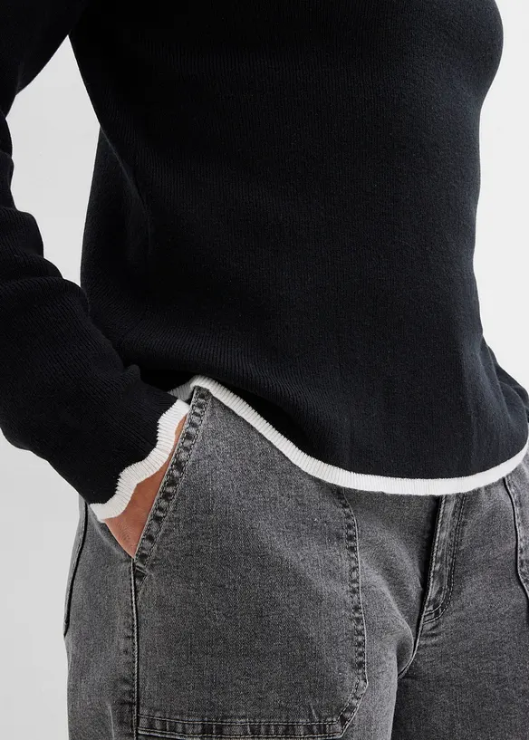 Strikket genser med kontrastfarge p&aring; kantene, bonprix