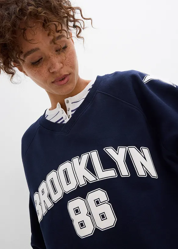 Oversized sweatshirt i myk bomullsmiks, bonprix