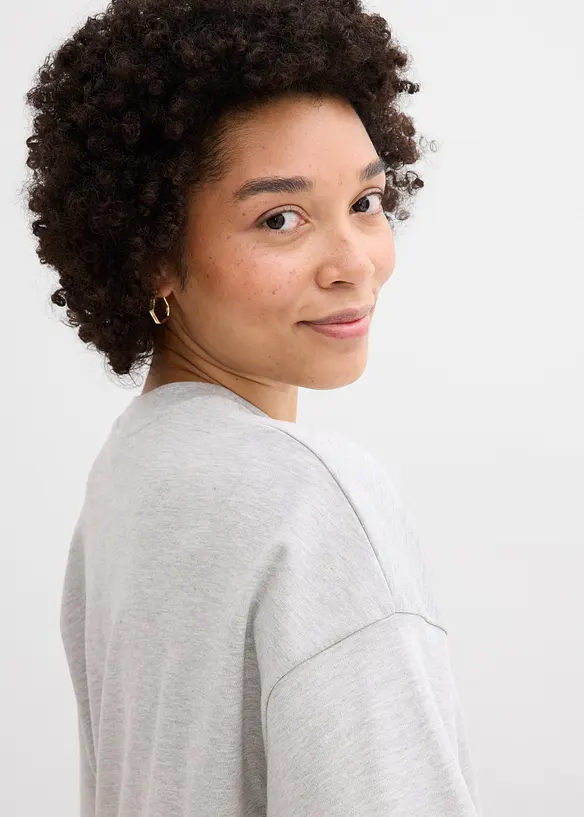 Kort, oversized topp i formstabil, 100% &oslash;kologisk bomull, bonprix