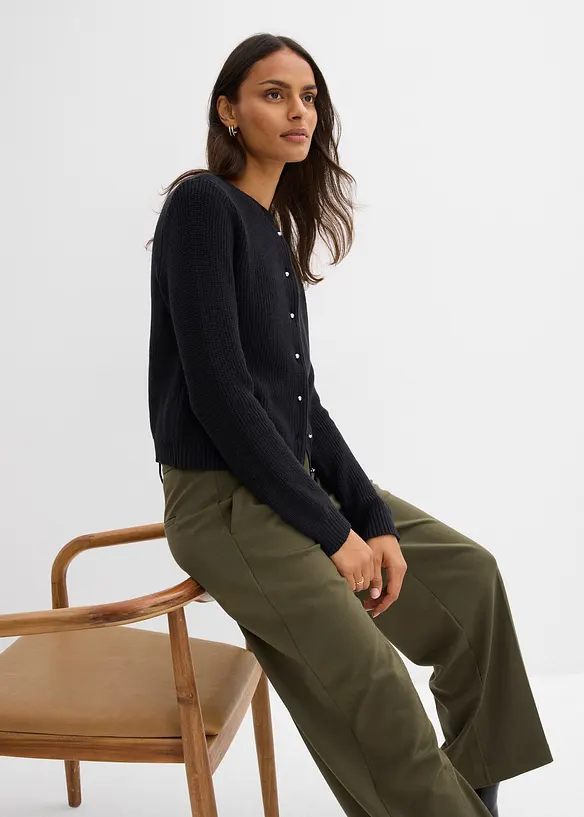 Cardigan med ull og fine knapper, bonprix