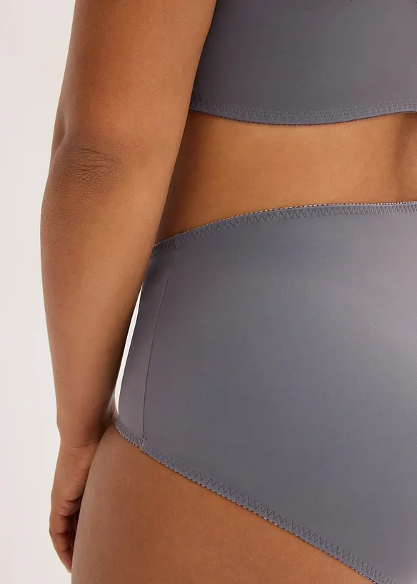 Formende truse med delikat broderi, bonprix