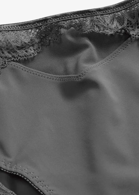 Truse med h&oslash;y midje og nydelige blonder, bonprix