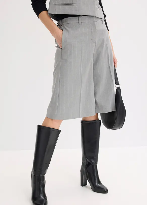 Bermudashorts med pin stripes og legg, bonprix