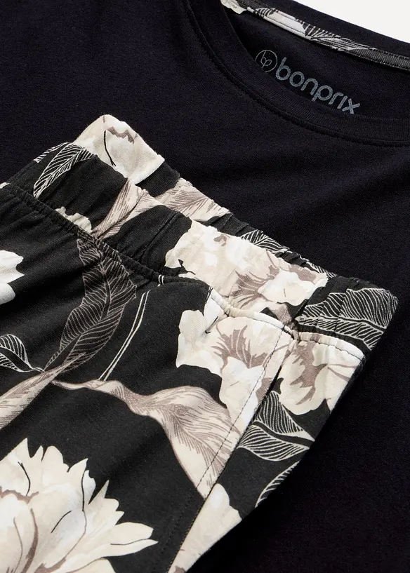 Pyjamas med viskose og vide ben, bonprix