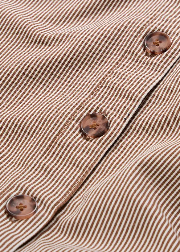 Midiskj&oslash;rt med stripem&oslash;nster og knappestolpe, bonprix