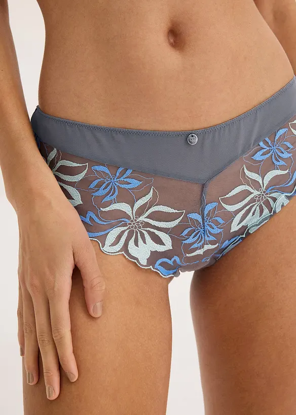 Hipstertruse med nydelige broderier, bonprix